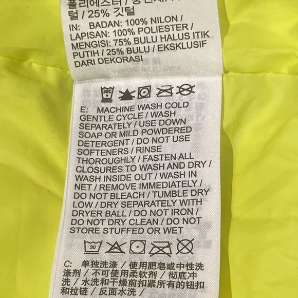 Jordan Puffer Jacket - Picture 7 of 8